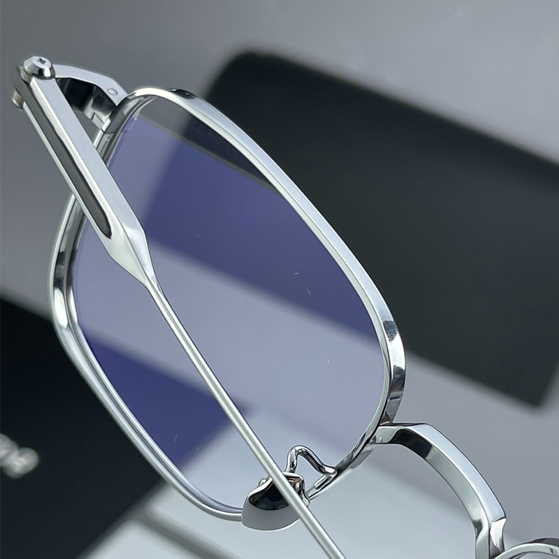 Ultra-Light Pure Titanium Eyeglass Frames for Men, Suitable for High Myopia, Thickened Wide-Edge Large Square Frames, Business Style for Large Faces