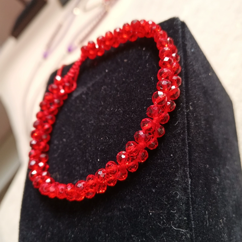 [Dora handmade] vòng tay pha lê đỏ handmade vòng tay đỏ Trung Quốc năm nay đỏ dây đeo vòng tay giai điệu - Vòng đeo tay Clasp