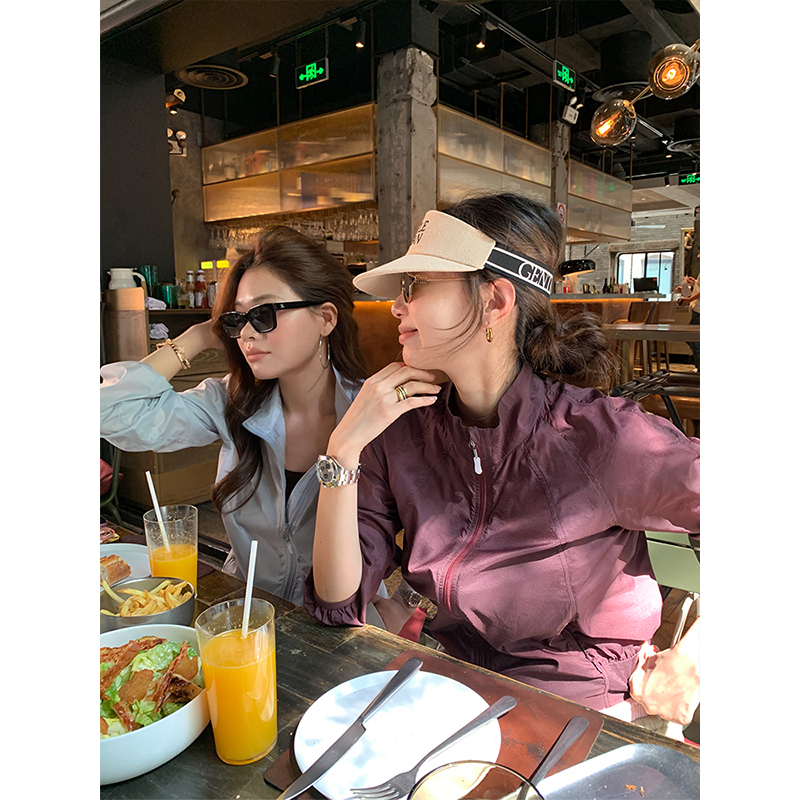 A Xin Liang Jing Jing Travel Diary Summer Cool Lightweight Casual Zipper Stand Collar Sun Protection Jacket Women's Summer Jacket A Xin Liang Jing Jing Travel Diary Summer Cool Lightweight Casual Zipper Stand Collar Sun Protection Jacket Women's Summer Jacket
