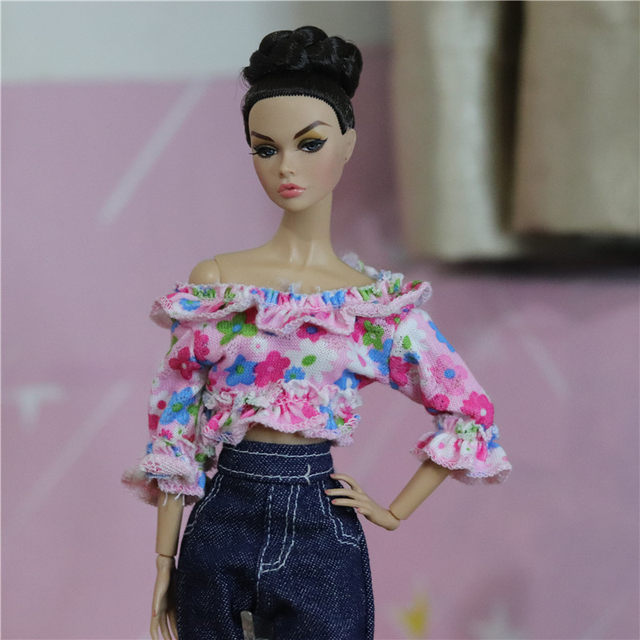 ການເກັບກູ້ທັງຫມົດ 58 ສົ່ງຟຣີ 30 cm Barbie doll coat sweater T-shirt wrapped chest Kerr Yue Sai Baez can wear