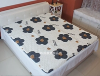 1,5*1,8 млн. Одиночный двойной белый цветок