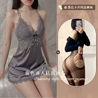 Пижама, черные колготки