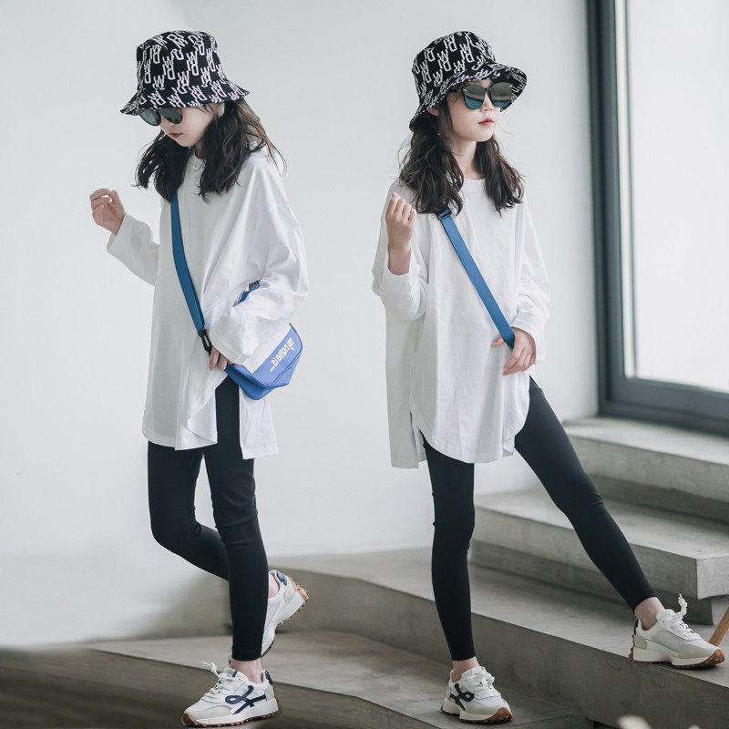 Girl White T-Shirt Dress Foreign Pawn Child Spring Dress 2022 New pro-child clothes children in Long Edition Loose Undershirt Tide