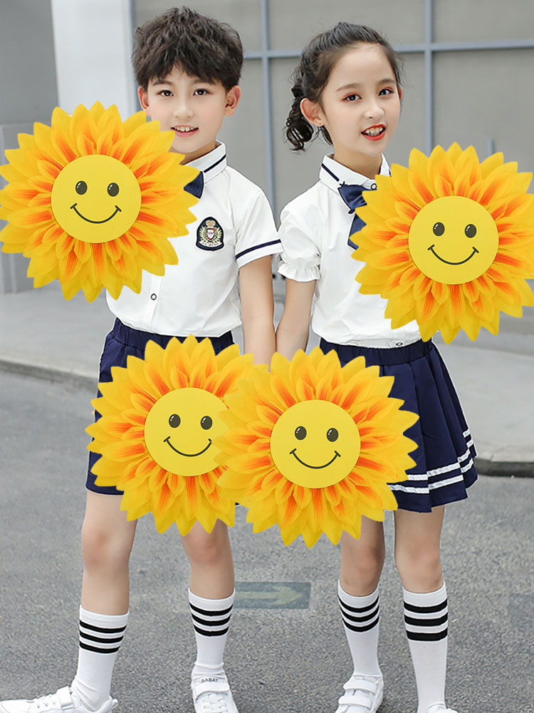 Sunflower props Dance Hand flowers Sports games admission Children's heart to the party National Day performance Smiley face red flag sunflower