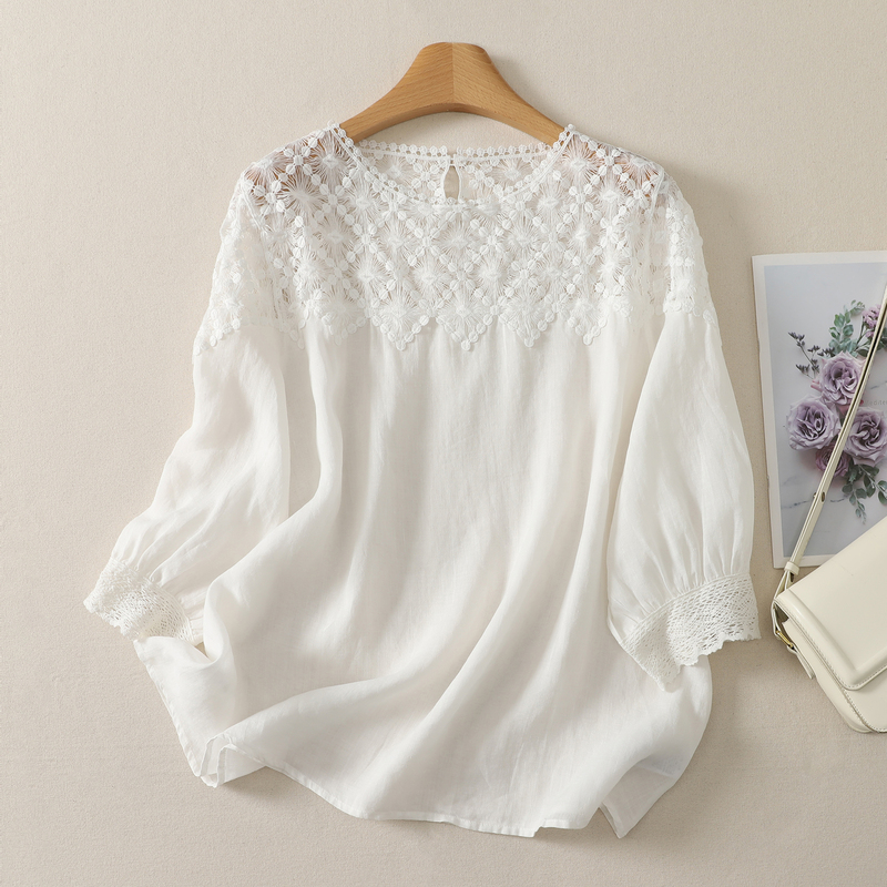 High-End Lace Embroidered Patchwork Ramie Shirt for Women, Summer Design, Age-Reducing, Lightweight, Three-Quarter Sleeve Crochet Top