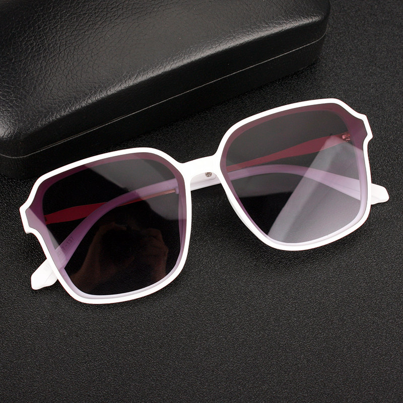 White Box Sunglasses Lady New Frame Elegant Sunglasses Fashion Anti-UV Han-Edition Sunglasses Tide