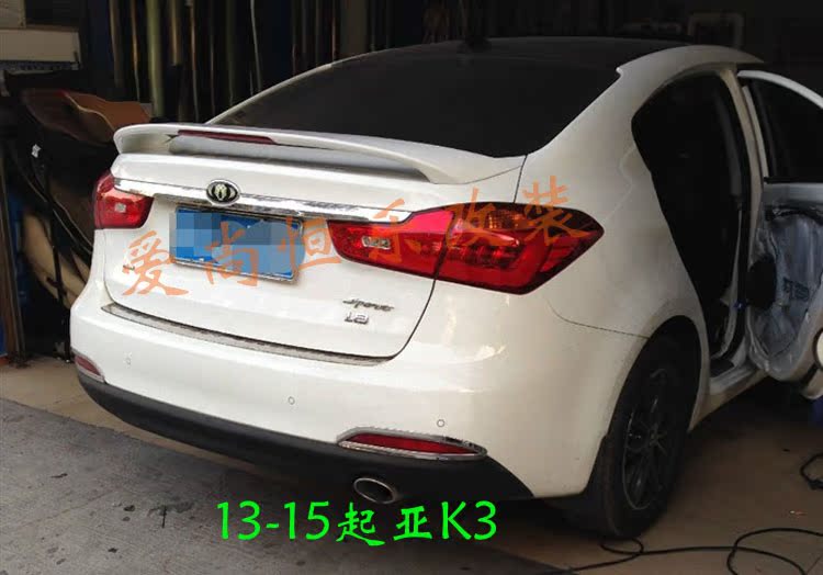 Vật liệu ABS 13-15 Kia K3 đuôi cánh lướt gió phần thể thao cánh cố định Đèn LED 16-17 Kia K3 cánh sau - Sopida trên cánh hướng gió xe ô tô