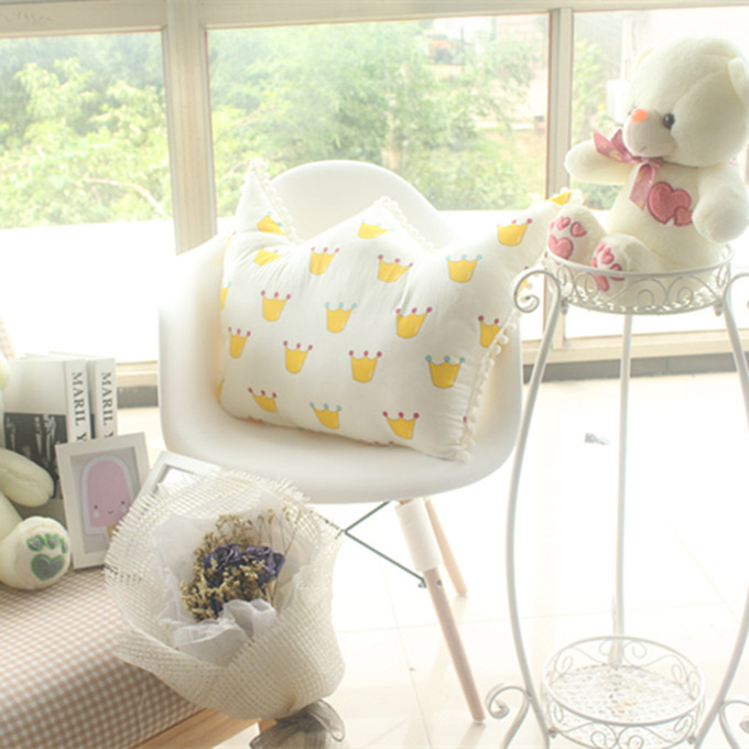 Phong cách Bắc Âu nhà vương miện sofa cũi trẻ em phòng ngủ trở lại đệm gối gối trang trí hình ảnh đạo cụ - Trở lại đệm / Bolsters gối tựa lưng sofa