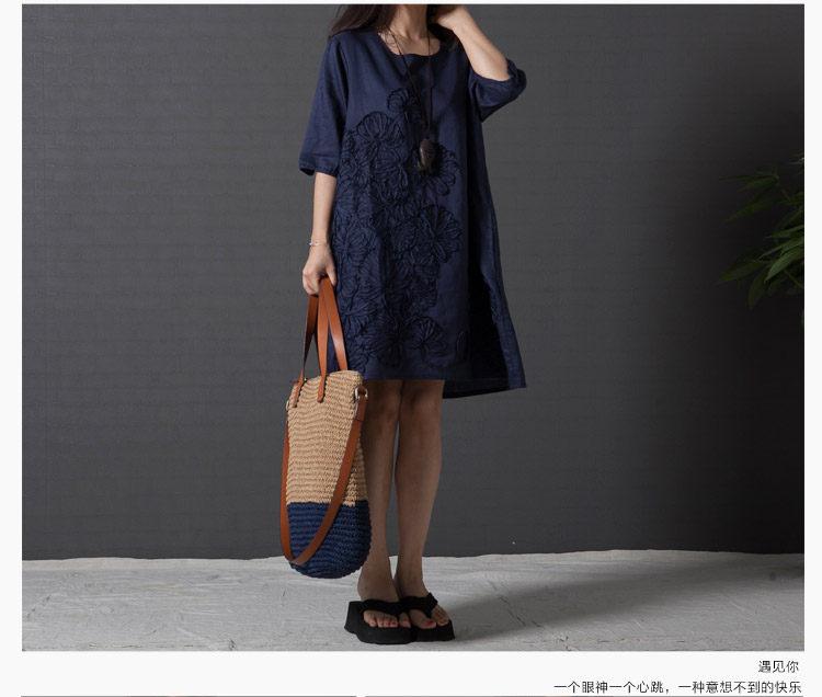 2022新款连衣裙大码女装文艺范小清新宽松绣花短袖棉麻连衣裙详情42