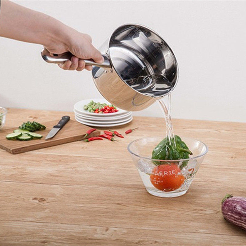 Thickened Stainless Steel Water Spoon Kitchen water ladle thickened water scoop Home Water shell Long handle Water-pyo can be used as a milk pan soup pan