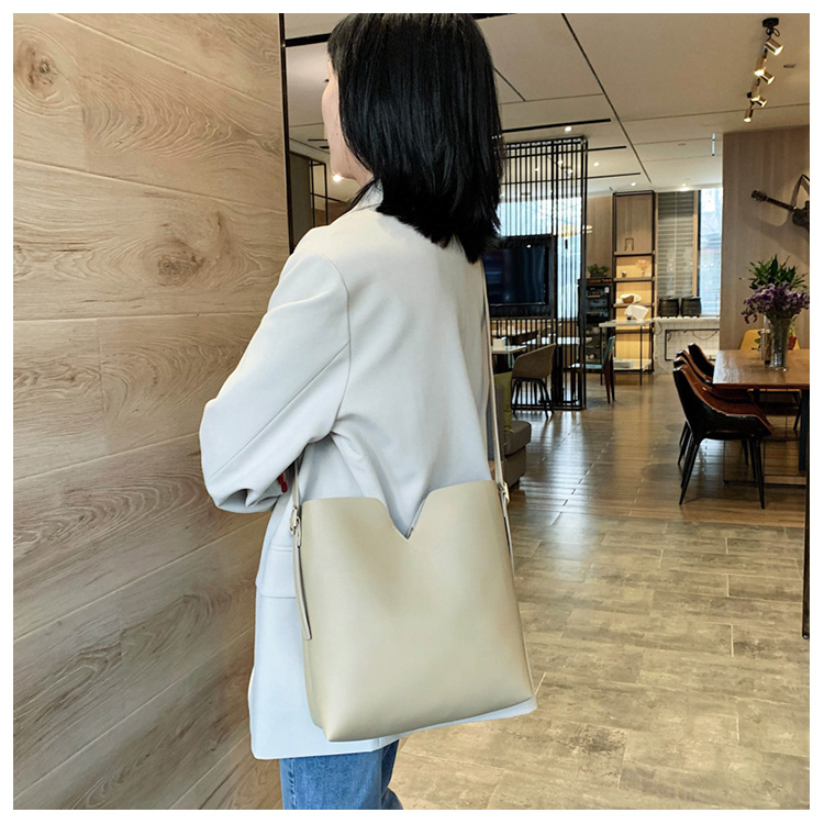 Sac à main femme en PU - Ref 3431933 Image 42