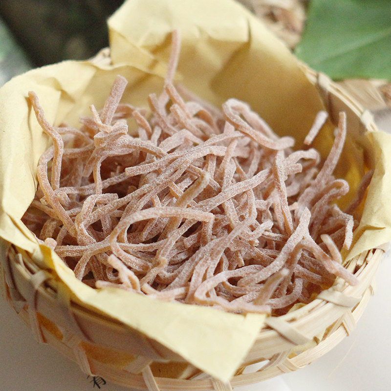 Ancient Hong Kong Food Kee) Sweet and sour plum silk plum strips Plum preserved office leisure candied snacks canned 45g