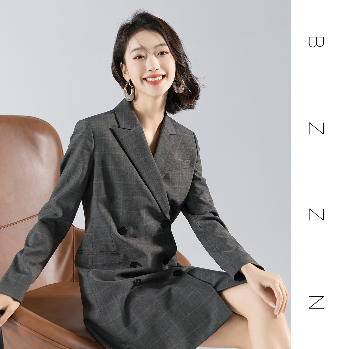 Vertical and horizontal workplace 