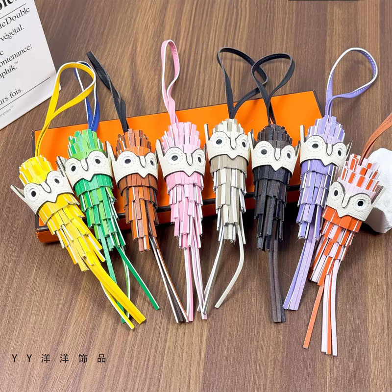 New Cross-Border Leather Tassel Owl Bag Pendant, Hand-Sewn Luggage Key Car Accessory Pendant New Cross-Border Leather Tassel Owl Bag Pendant, Hand-Sewn Luggage Key Car Accessory Pendant