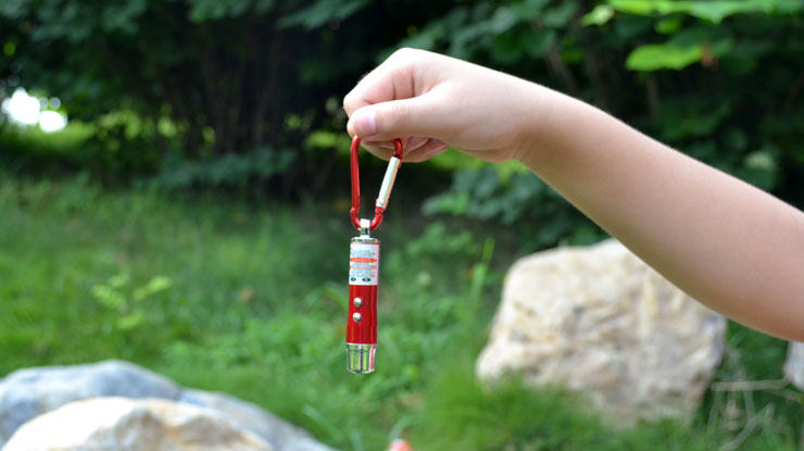 Wholesale of three-in-one mini small flashlights, infrared laser teaching lamps, ultraviolet banknote inspection LED small flashlights pic 17