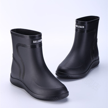 Rainshoes, men's mid tube water shoes, waterproof and anti slip rubber shoes, kitchen takeaway, rider specific overshoes, fashionable commuting rain boots