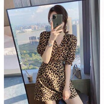 2022 Summer new web Red name Yuanyuan Senior sensation BAO WELN Liandress with small crowdsourced light and temperament skirt children