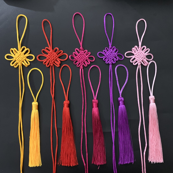 6-Piece Set of Small Chinese Knots Semi-Finished DIY Handmade Ornaments Car Pendants Tassels Red String Weaving Materials
