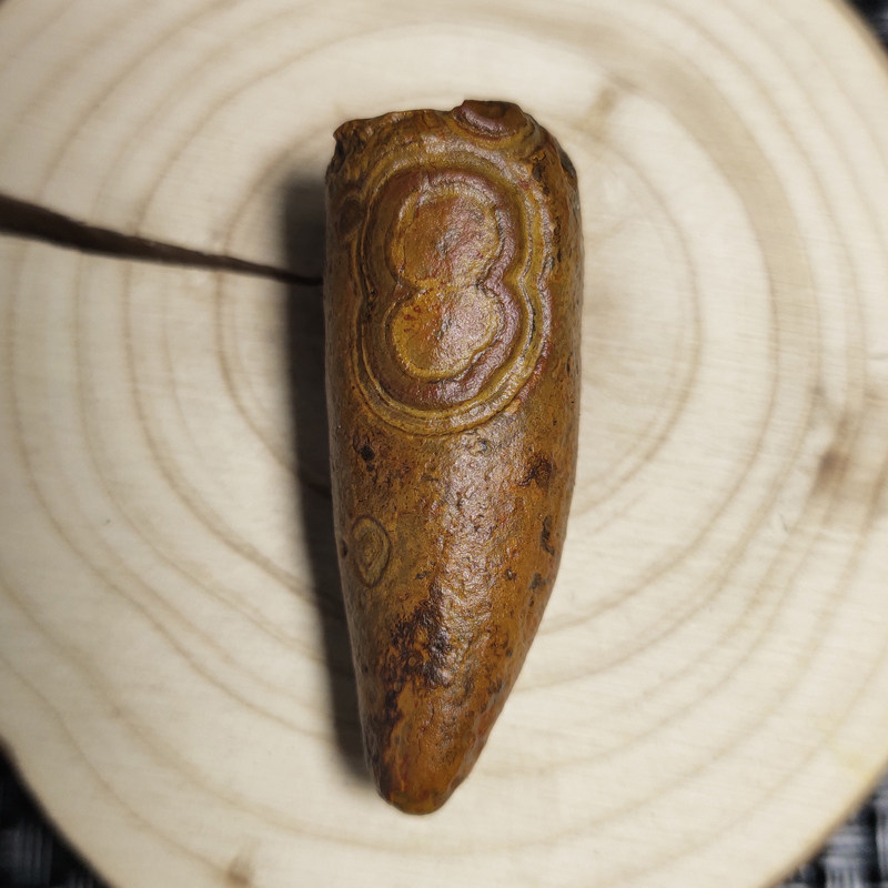 Great stick material natural raw stone sky eye (1) Tuten Mondays Pearl Nine eye shale Three-eye-pearl nine-eye stone shale