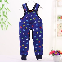 Хлопковый комбинезон с синими буквами