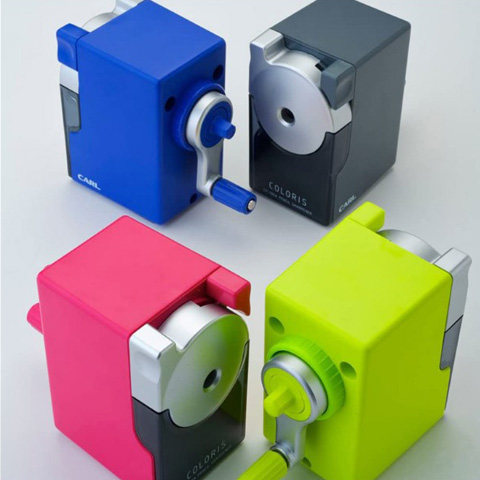 Coffee road CARL pencil sharpener CP-100 hand-shaking pencil sharpener, turning pen tip adjustable 2 kinds of thickness and color