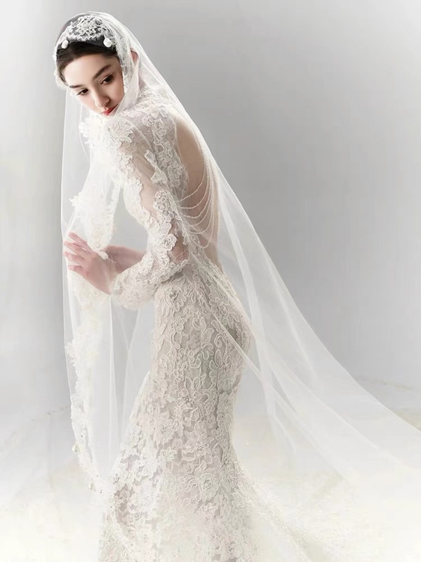 French-Style Mermaid Wedding Dress 2026 New Vintage Stand Collar Long Sleeve Lace Long Train Backless Reception Gown