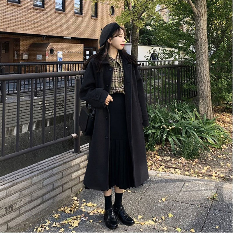 Hepburn Style Solid Color Woolen Coat, Mid-Length, Women's Autumn and Winter Versatile Black Thickened Elegant Loose Woolen Overcoat