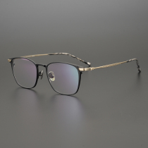 Japanese handmade pure titanium square glasses frame exquisite carved retro literary myopia glasses frame men and women super lightweight