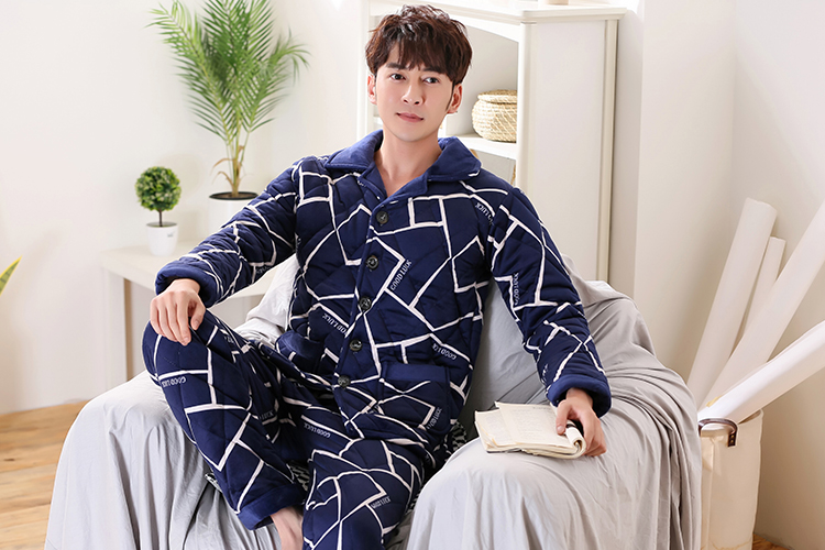 Mùa đông nam ba lớp dày san hô lông cừu bộ đồ ngủ ấm flannel áo khoác mùa đông áo khoác bông đơn áo khoác bông bộ đồ ngủ