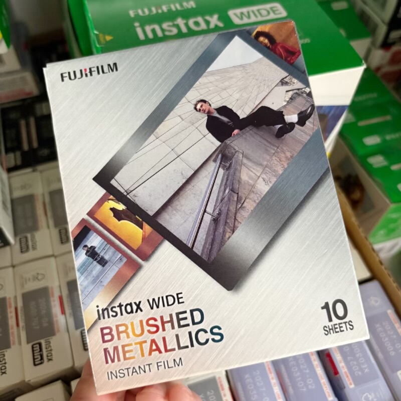 Wide Format 5inch Black-Edged Photo Paper with Gold Accents, White-Edged Fujifilm Instax Wide300 400 Universal Camera Film