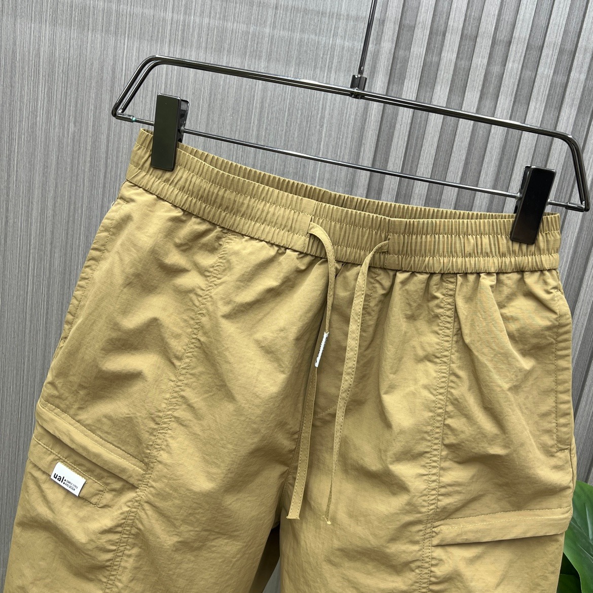 2023 Summer Work Shorts for Men's Korean Loose Middle Pants Fashion Letter Printed Large Pocket Casual Capris_voghion.com