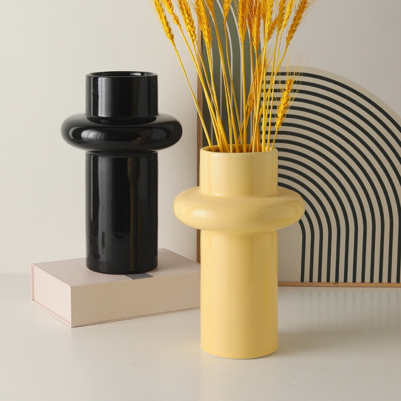 ins Nordic wind high face value medieval style ceramic vase Living room table water raising flowers minimalist Decorative Pendulum-Taobao