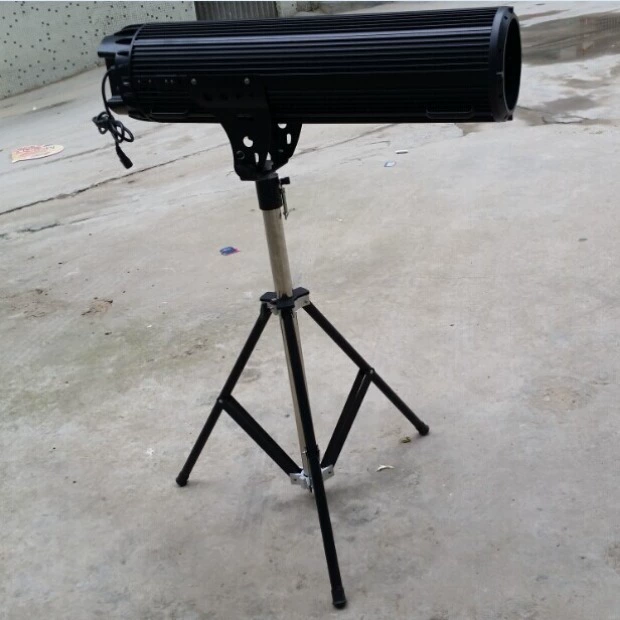 Hướng dẫn sử dụng 230W đuổi theo ánh sáng sân khấu thắp sáng trang trí đám cưới thiết bị hiệu suất KTV bar LED chùm nóng bán đèn pha led nháy