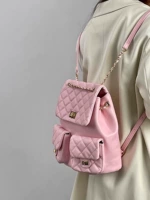 Розовый, большой