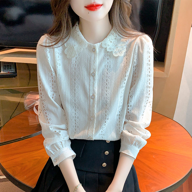 2023 doll collar lace shirt women's long-sleeved design sense foreign style hollowed out long-sleeved cotton shirt fashion age-reducing tops