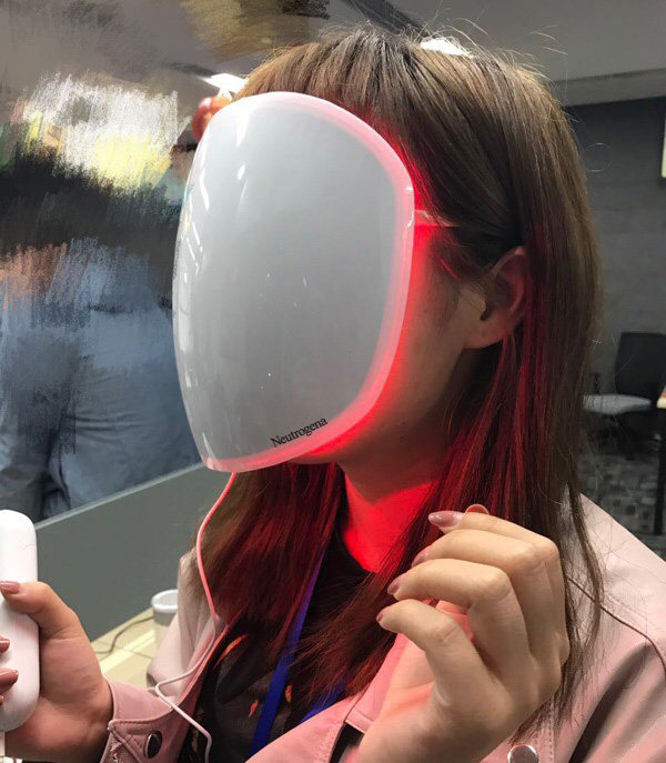 LED彩光美肤面膜仪器 家用七色光美白淡斑祛痘面罩冷光子嫩肤美容