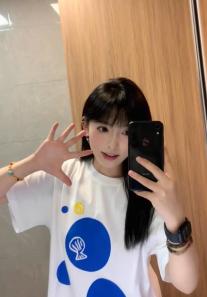 真我黑长直漫画齐刘海假发套 全真发整顶设计 自然隐形无痕贴合 长发飘逸顺滑