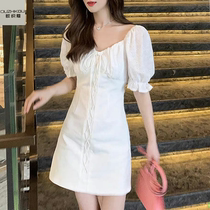 2021 summer new French bubble sleeve drawstring white dress beautiful feminine strapless temperament first love skirt