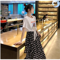  Large size short-sleeved T-shirt womens 2020 new fat mm dress suit to cover the belly and show thin Foreign style two-piece set