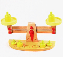 Montessori Montessori teaching aids early education puzzle wooden balance children weighing balance cognitive Enlightenment toys