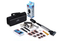 (21040) Tool combination set with pump