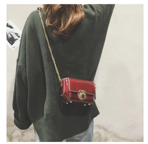 Square ring bucket bag female 2018 new Korean version of the tide chain handbag girl shoulder messenger mini small bag tide