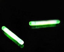 Night fishing glow stick glowing stick for fishing accessories (1 bag of 2 pieces