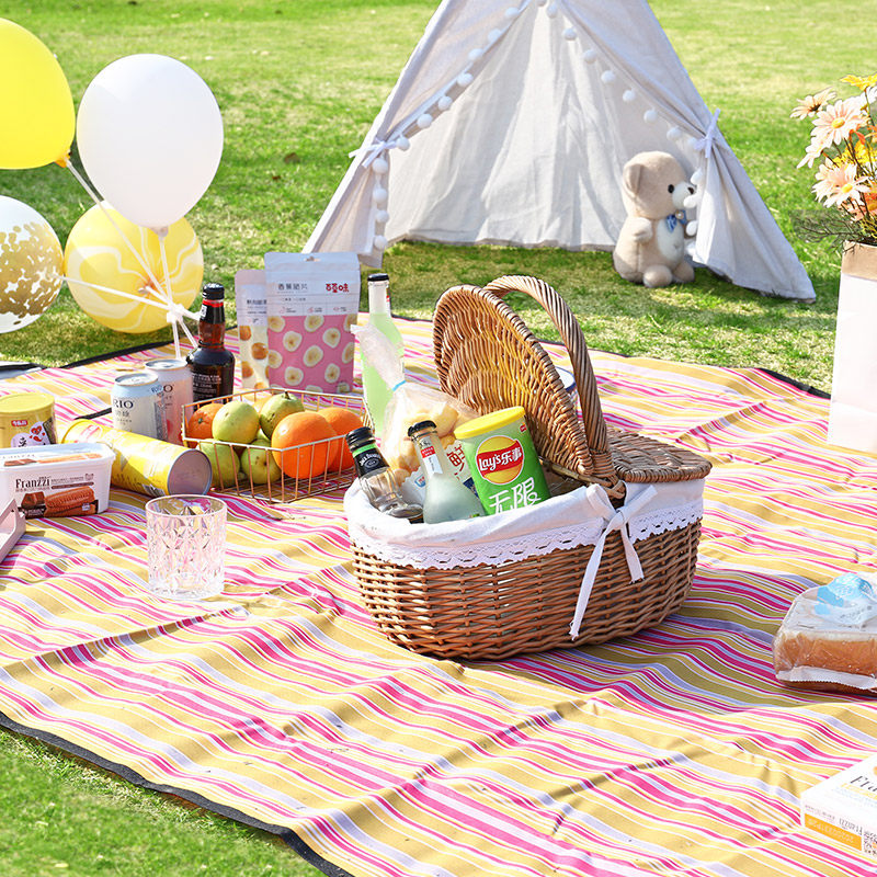 Outdoor portable picnic mat Moisture proof mat Foldable picnic cloth