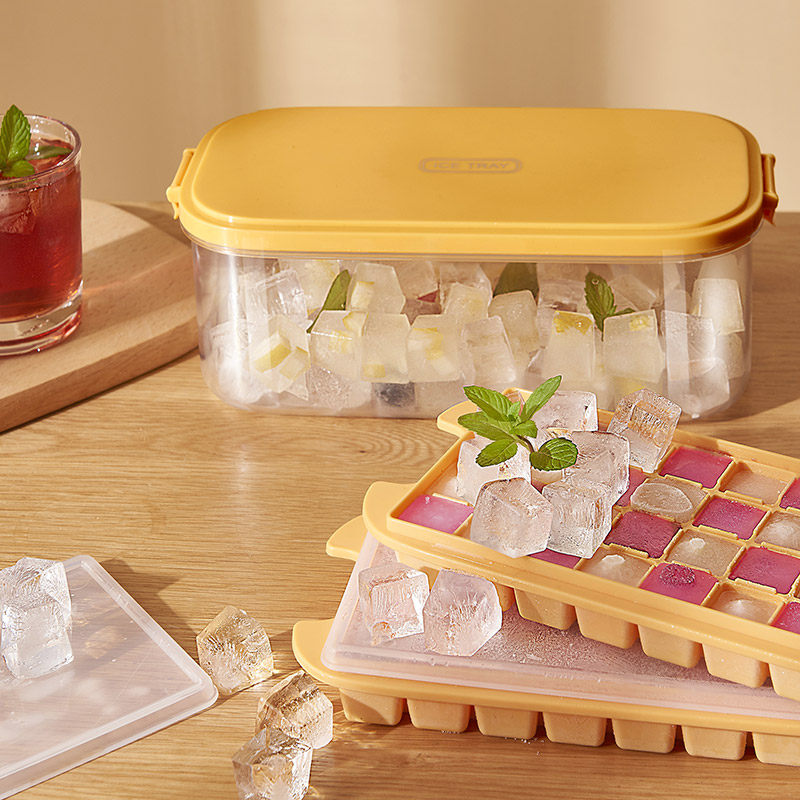 Uth Residence Food Grade Silicon Gum Frozen Ice Cubes Mold Home Stenodynamic Ice-breakers with lid Self-ice-making grid Ice Box