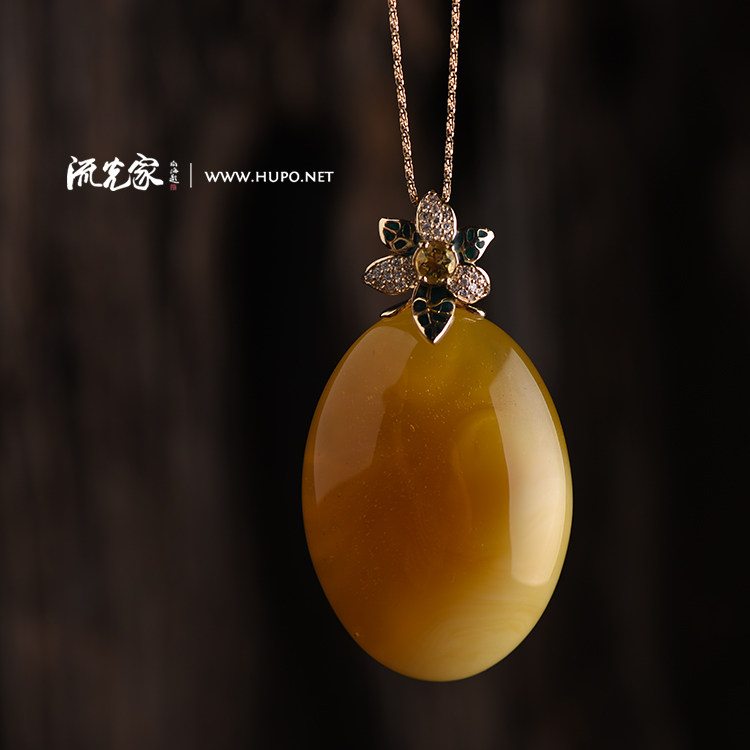 Streamer Flora Collection 14k Gold Polish Design Beeswax Pendant with Certificate #4