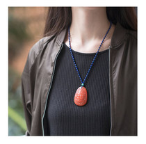 Streamer home natural original Baoshan Nanhong pendant Su Gong famous carving no glue no burning color can be out of the country