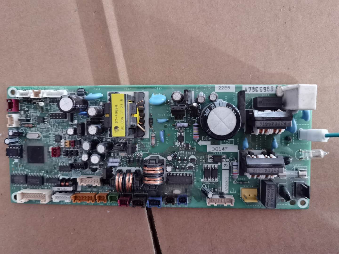 Panasonic Air Conditioning is equipped with multi-line A746803 motherboard CR-160E5 A73C6961 80 A73C6968