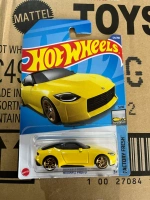 Nissan z