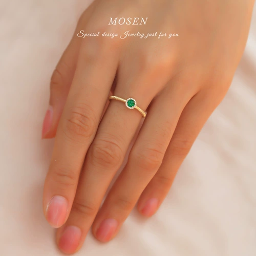 末森 Ювелирное украшение, зеленое кольцо, ретро инкрустация камня изумруд, золото 750 пробы, с драгоценным камнем, легкий роскошный стиль, делается под заказ